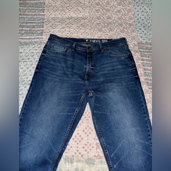 Devil Dog brand men’s button-down jeans in excellent condition. Size 40x32 - Picture 2 of 12